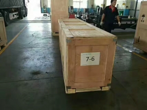 出口新加坡的數控母線沖剪機已打包完畢，馬上出發！