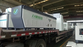 福建三明客戶訂購的40Z-2000數控母線折彎機已發貨