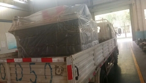 湖北荊州客戶訂購的數控銅排加工機已順利出貨