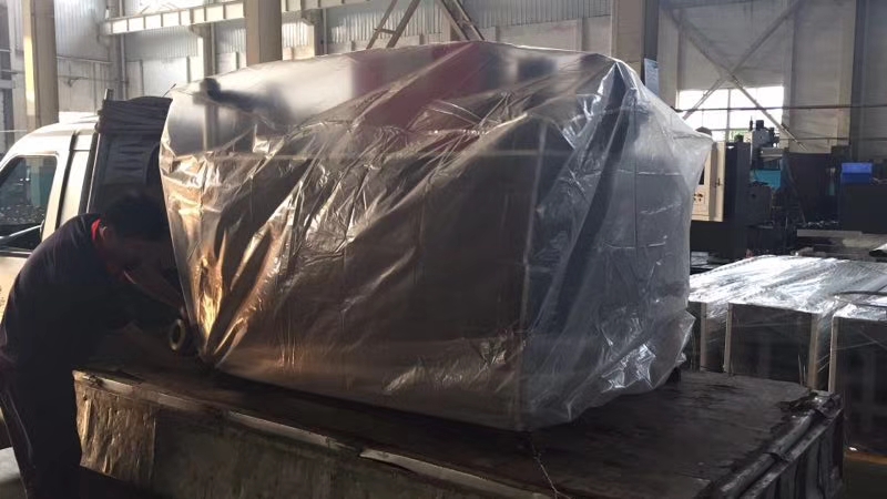 江蘇泰州的數控母排加工機銅排加工機