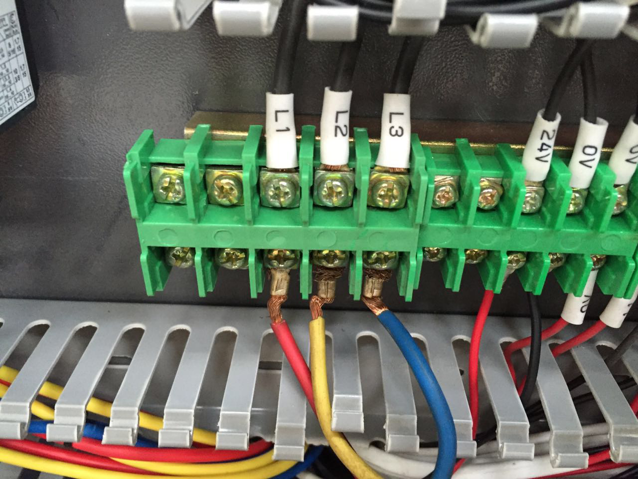 力建數控母線加工機折彎角度解決方法圖一