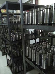數控母線加工機沖孔模具如何保養—力建數控