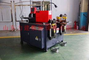 力建數控銅排加工機為您介紹銅排安裝知識