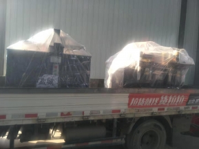 鹽城和秦皇島客戶訂購的數控母線加工機已裝車發貨